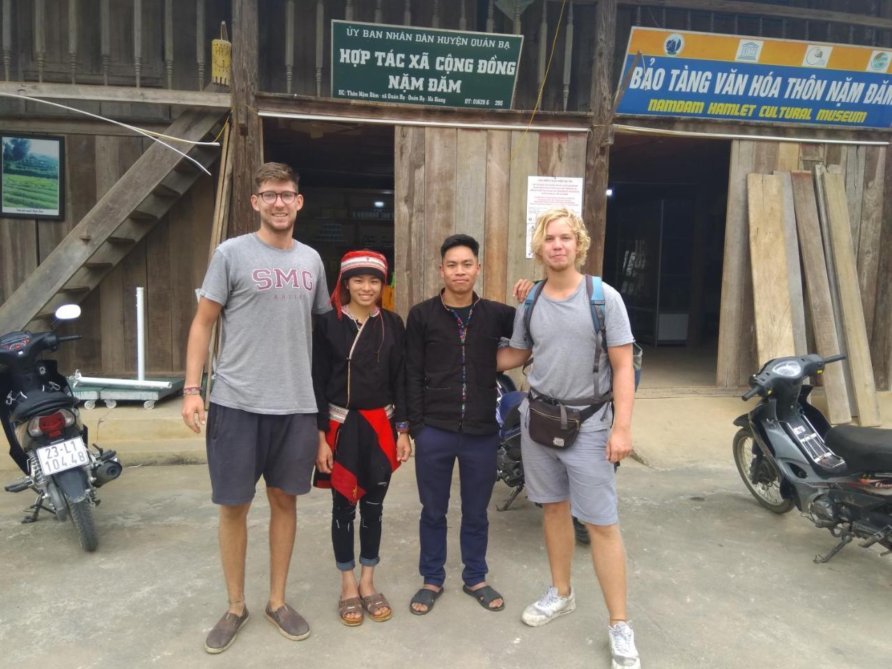 Toong Homestay Хазянг Экстерьер фото